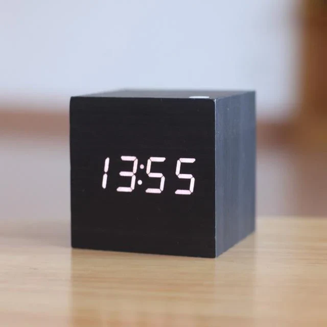 Modern Digital Wood Clock – Stylish Minimalist Design with Glowing Numerals for Home & Office 1