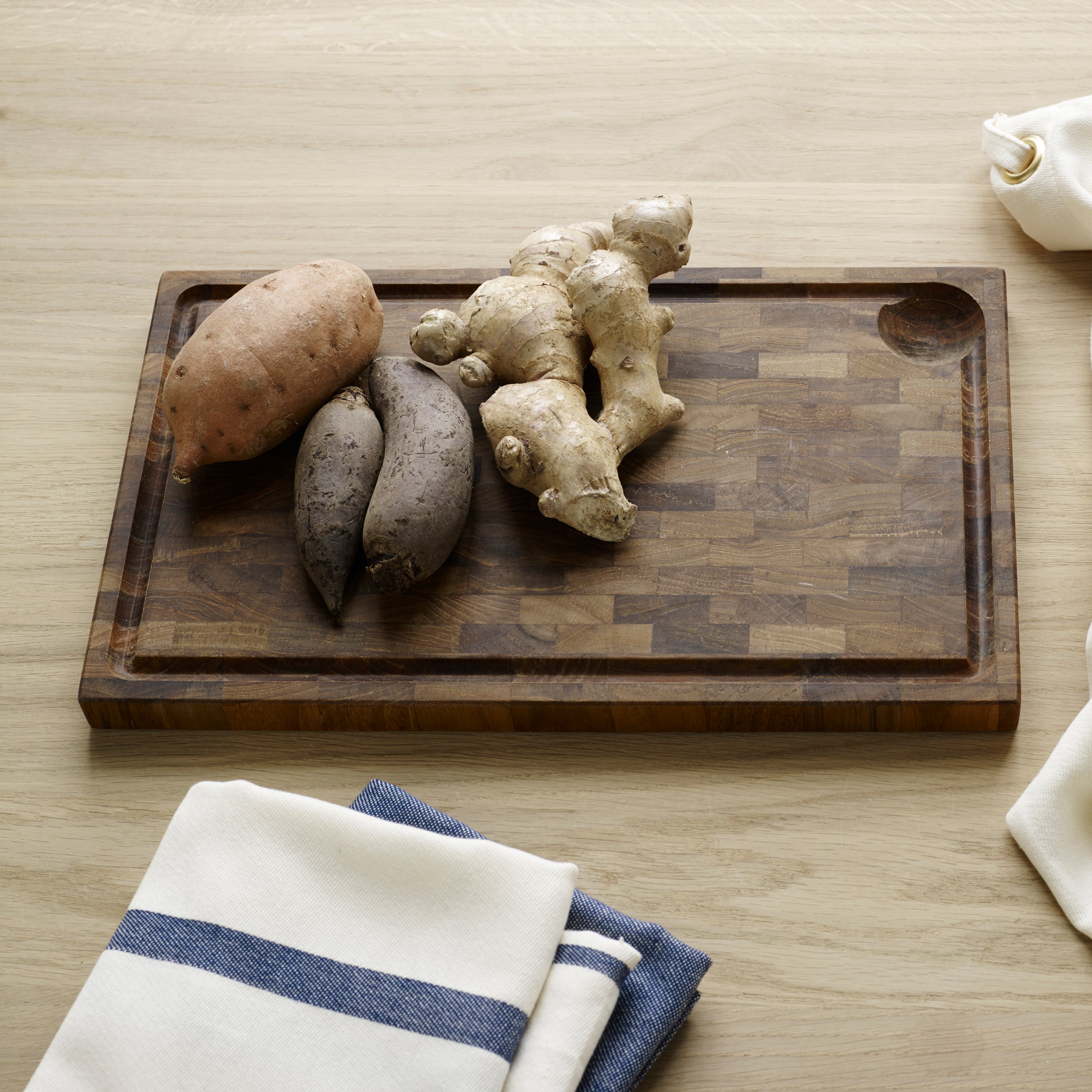Teak Cutting Board Eco-Friendly Durable Design with Juice Groove 8