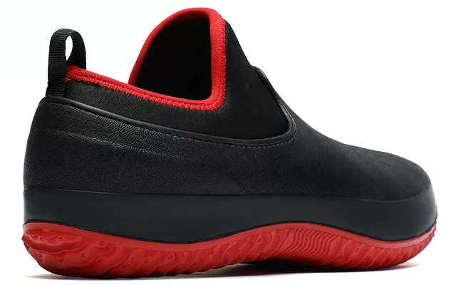 Waterproof Non-Slip Work Shoes – Comfortable Slip-On Design for All Weather Conditions 4