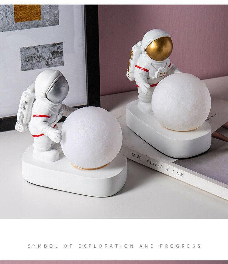 Astronaut Night Light