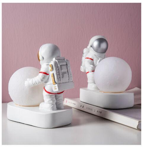 Astronaut Night Light