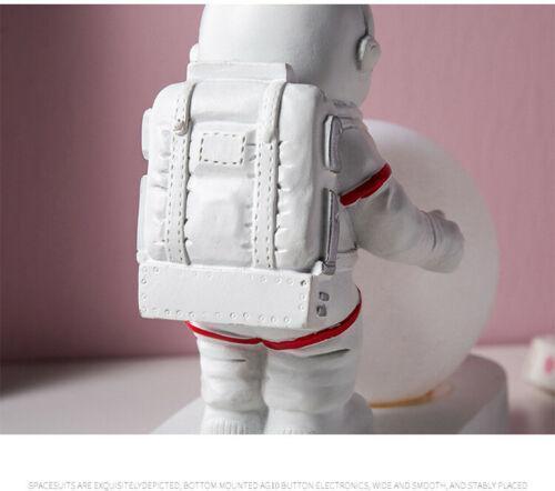 Astronaut Night Light